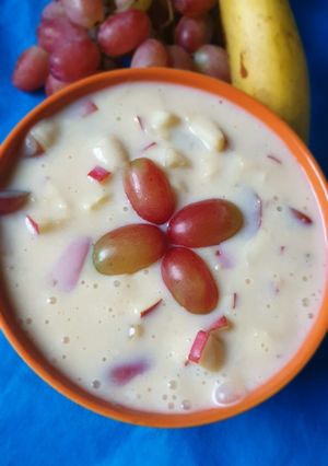 A picture of Fruit Salad.