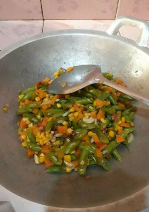 Foto resep Sayur tumis pelangi😁