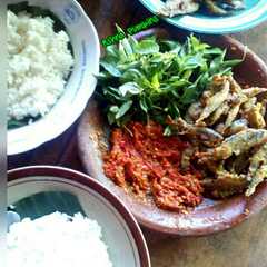 รูปของ Wader Crispy Sambel Trasi