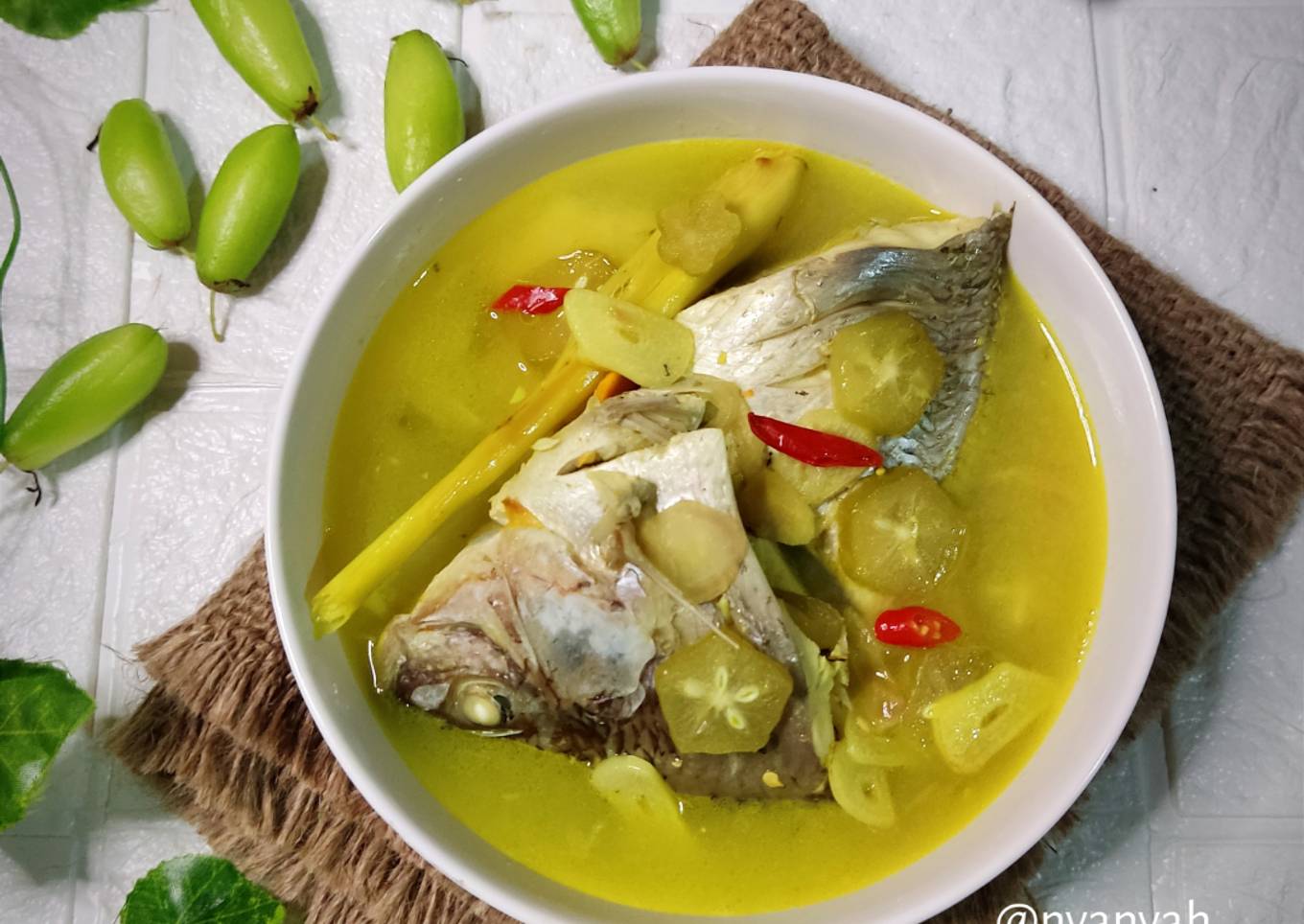 Asem-asem ikan Mujair