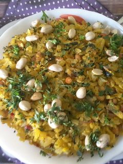 पीनट पोहा (peanut poha recipe in Hindi) रेसिपी मुख्य फोटो