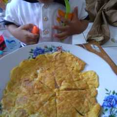 รูปของ Piza telur simple MPASI