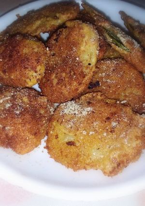 A picture of Potato pakoda.