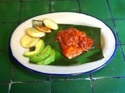 Una foto de filete dorada sartén