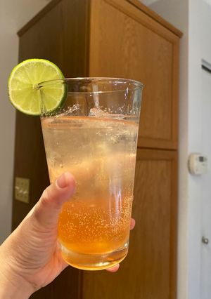 Hình của món Cosmopolitan cocktail.