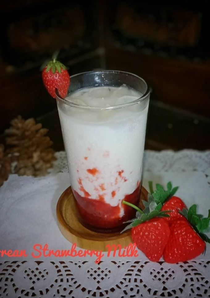 Foto resep Korean strawberry Milk ala2