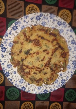A picture of Besan ka(gram flour) chilla.