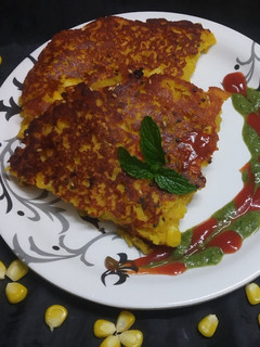 સ્વીટ કોર્ન હાંડવો (Sweet Corn Handvo Recipe In Gujarati) રેસીપી મુખ્ય ફોટો