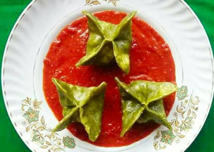 How to Prepare Award-winning Paneer stuffed spinach momos