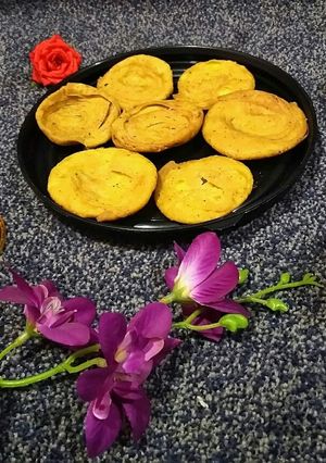 ચંદન પૂરી (Chandan Poori Recipe In Gujarati) રેસીપી મુખ્ય ફોટો