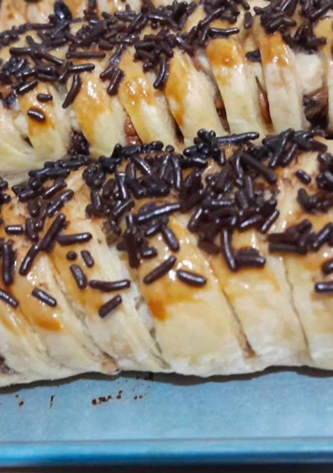 Foto resep Banana Choco Cheese Strudel