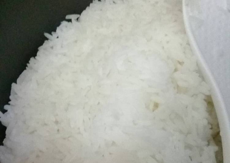 Cara Memasak Nasi Putih Yang Pas