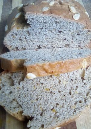 A picture of Pumpkin cake.