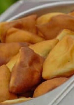 A picture of Mandazi.