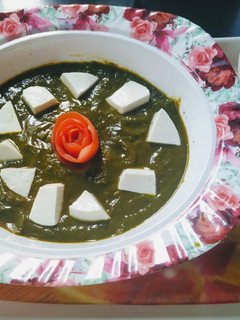 पालक पनीर (Palak paneer recipe in Hindi) रेसिपी मुख्य फोटो