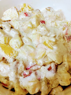 A picture of Creamy Fruit Salad.