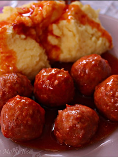 Una foto de Albóndigas en salsa barbacoa