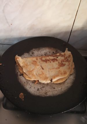 A picture of Potato paratha.