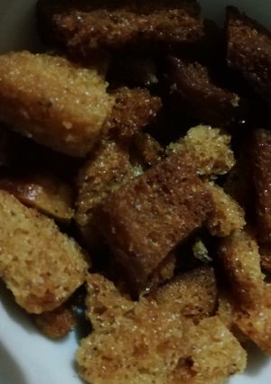 A picture of Bread croutons.