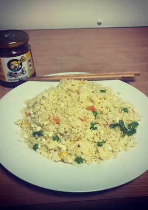 A picture of Golden Fried Rice（gold rimming silver）.