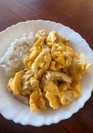 รูปของ ข้าวไข่คนหมูยอ