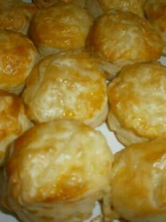 Sajtos-túrós pogácsa recept fotója