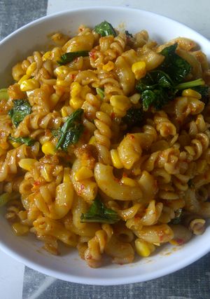 Foto resep Macaroni pedeees endeeeesss.. :D