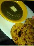 Sarso ka saag with makke ki roti