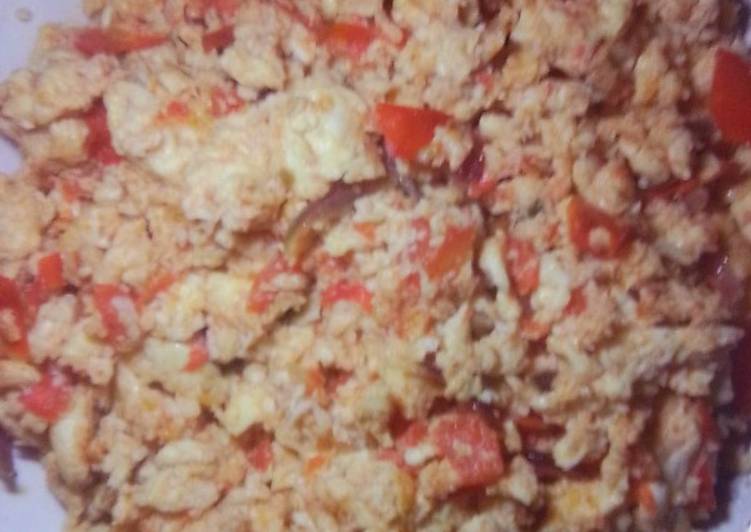 Scrambled Eggs/Ugali #Endofyearchallenge... Scrambled Eggs/Ugali #Endofyearchallenge…