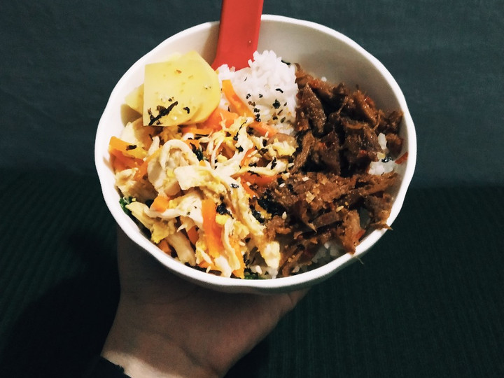 Resep Rice bowl chicken vegetables and balinese shredded beef recipe, Lezat Sekali