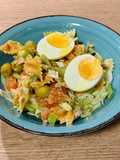 Ensalada de pasta en vinagreta de mostaza