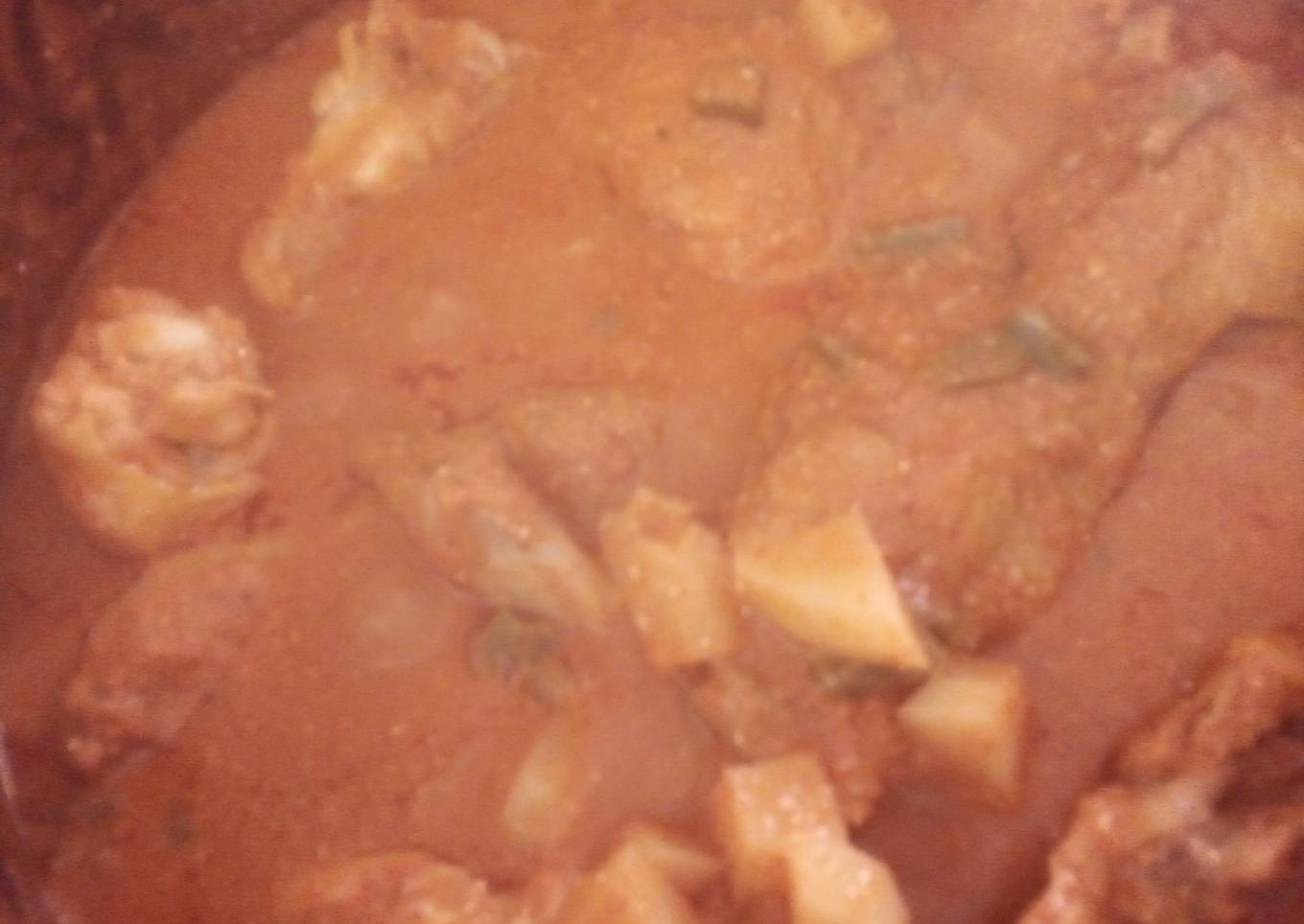 Pipian rojo de ajonjolí con pollo