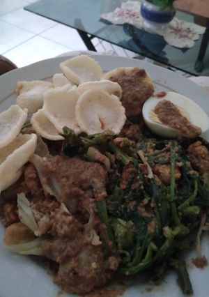 Foto resep Gado-gado gampang, bumbu blender