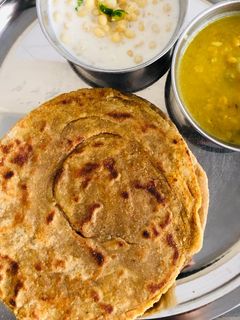मसाला रोटी (masala roti recipe in Hindi) रेसिपी मुख्य फोटो