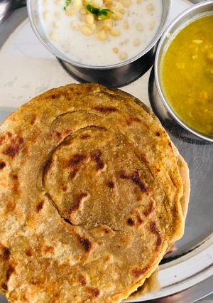 मसाला रोटी (masala roti recipe in Hindi) रेसिपी मुख्य फोटो