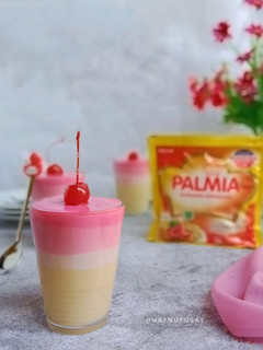Foto resep Puding Margarin Strawberry Ombre