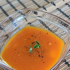 A picture of Carrot tomato soup.