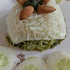 A picture of Spinach cheese rice.