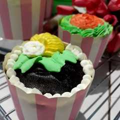 A picture of Cupcakes colkat.