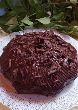 Una foto de Torta Mendicrim® de Chocolate Rellena con Dulce de Leche