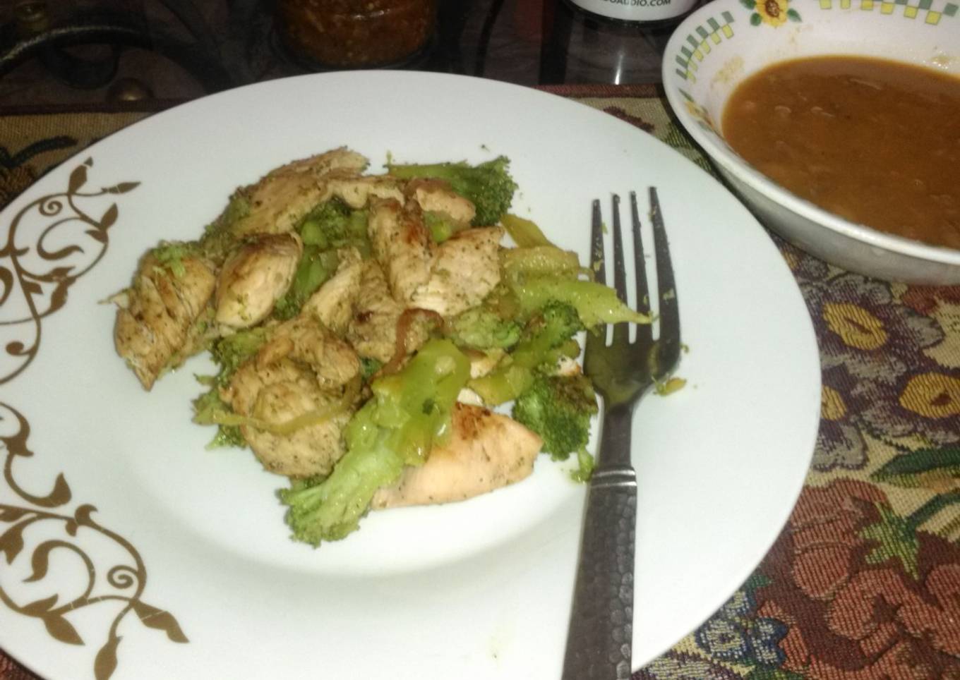 Pechuga con vegetales y habichuela guisada