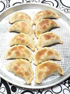Una foto de Empanadas de carne 🥟