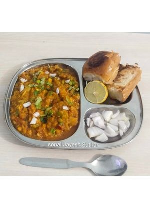 भपावभाजी (Pav Bhaji Recipe In Hindi) रेसिपी मुख्य फोटो