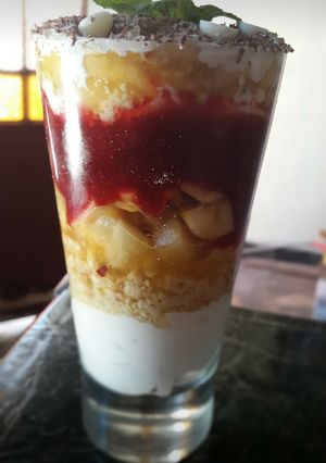 Una foto de Tiffle con frutos de estación