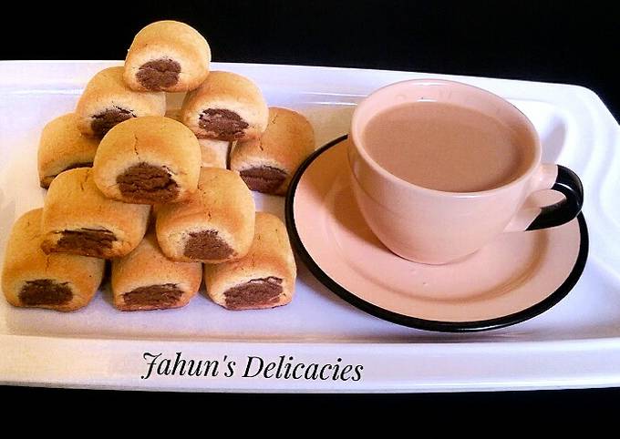 Recipe of Ultimate Chocolate bar cookie