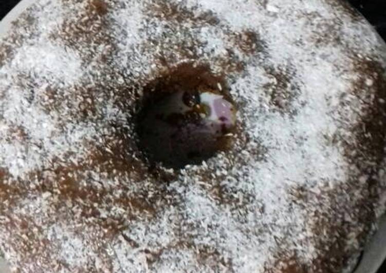 Bolo de laranja com coco