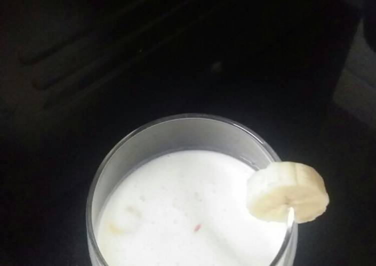 Recipe of Any-night-of-the-week Banana lassi