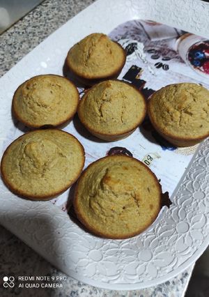 Una foto de Muffins de Plátano y Avena 🍌🧁