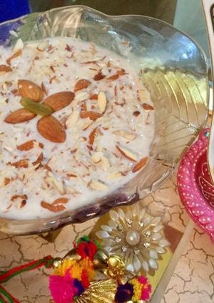 A picture of Rice Kheer.