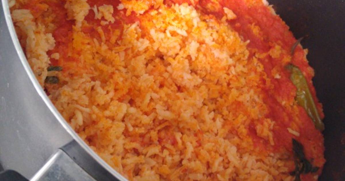 Caldo de pollo con arroz mexicano - Fácil